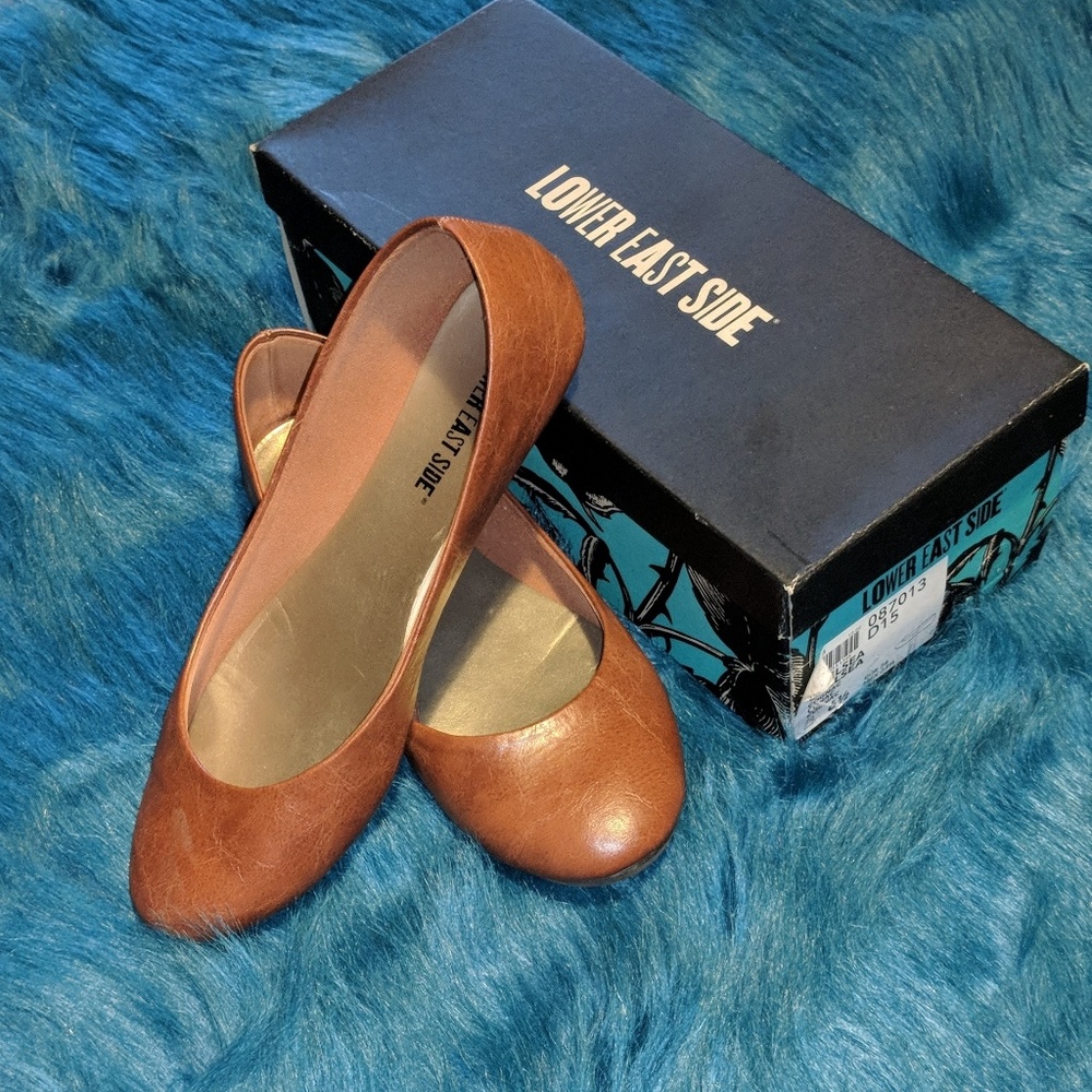 Brown Round Toe Flats
